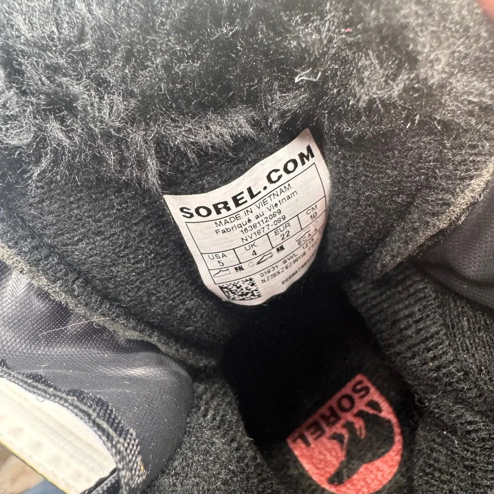 Kids Sorel‎ Black Red Faux Fur Lined Winter Snow Boots Size 5 Toddler